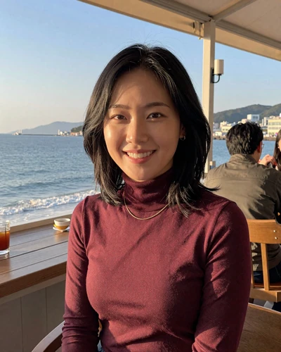 Ji-Hyun Kang - Busan, South Korea profile photo, Asian woman seeking relationship